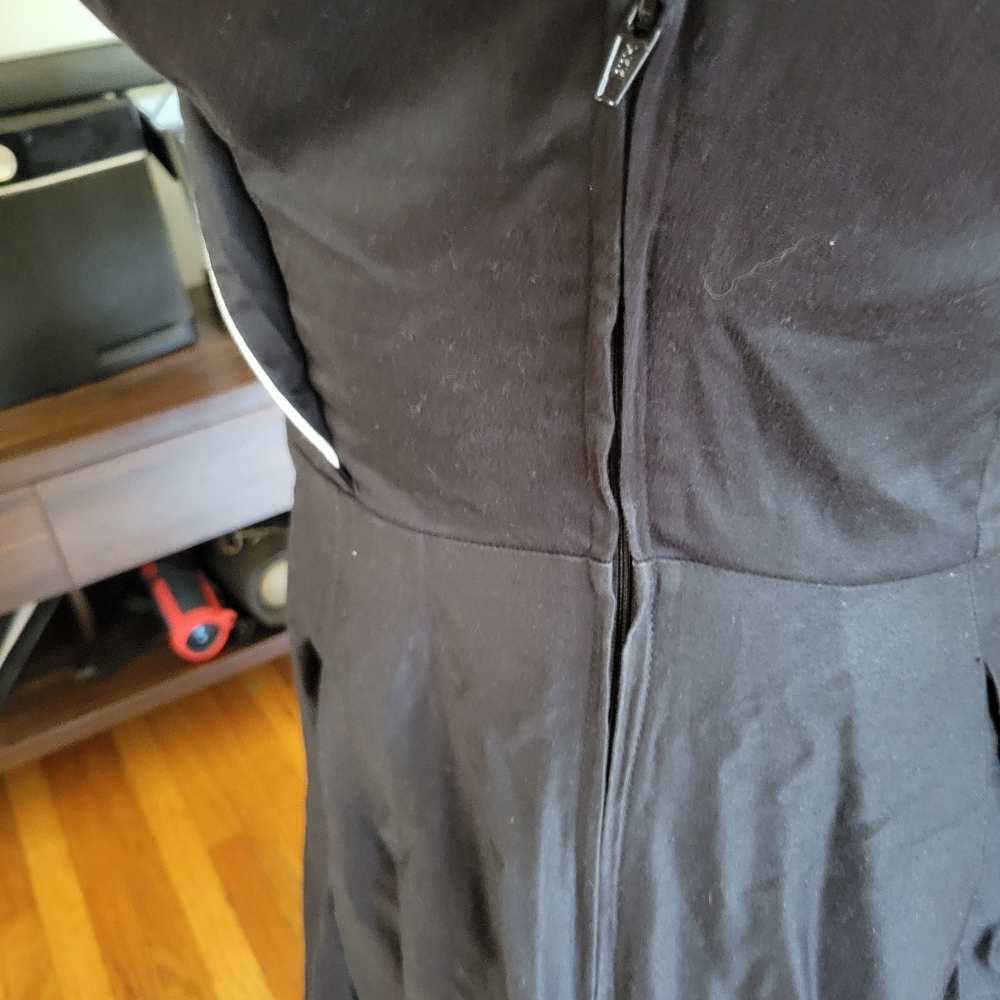 Deadly Dames haunted house wife dress - Picture 11 of 12
